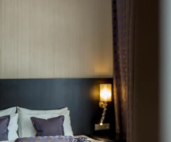 Wenceslas Hotel&apartments 4*