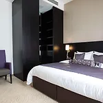 Wenceslas & Aparthotel