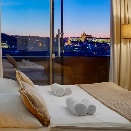 Aparthotel Wenceslas & 4*