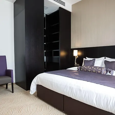 Hotel Myo Wenceslas