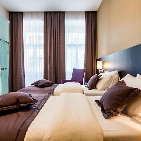 Myo Wenceslas Hotel 4*