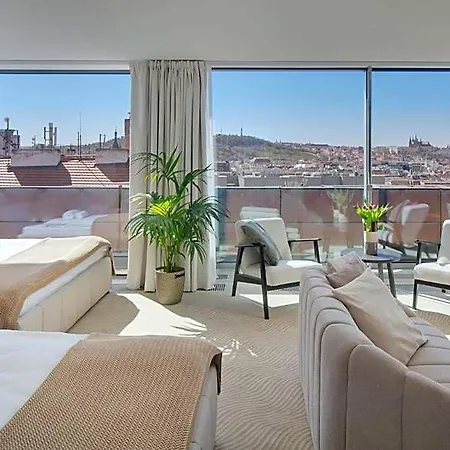 Wenceslas & Aparthotel 4*