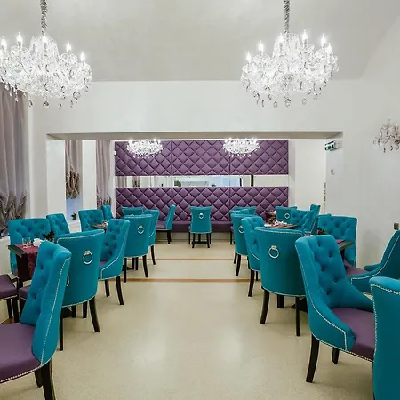 Hotel Myo Wenceslas