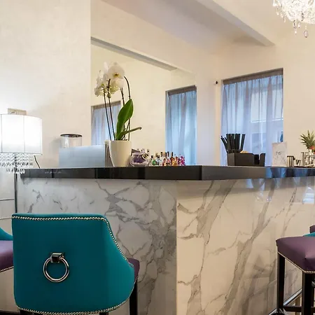Hotel Myo Wenceslas